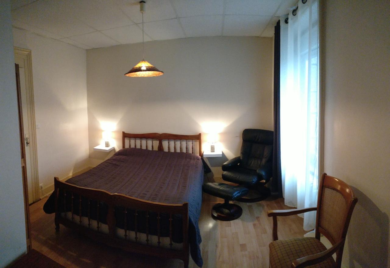 Hotel Le Chatiague Tence エクステリア 写真